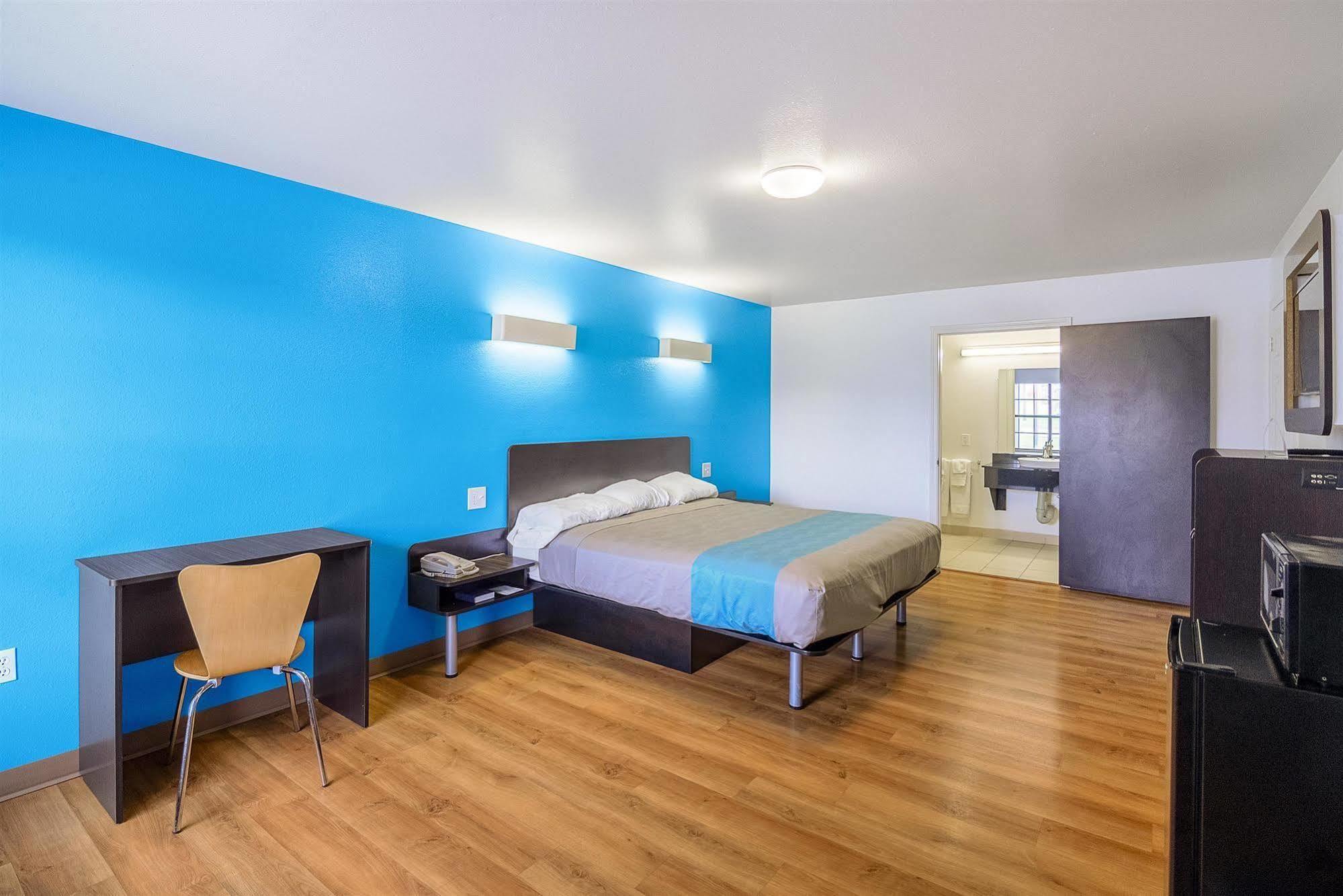 Motel 6-Canton, Tx מראה חיצוני תמונה