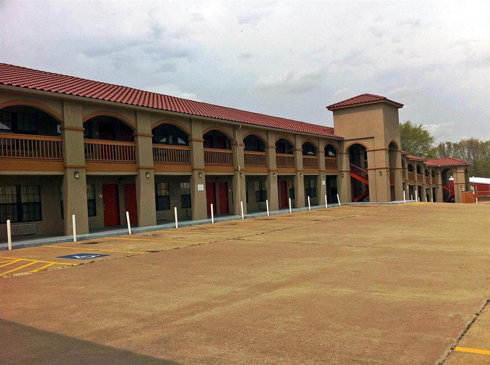 Motel 6-Canton, Tx שירותים תמונה